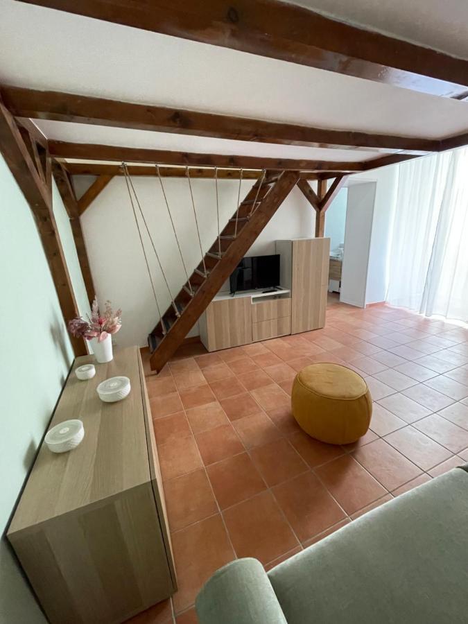 Апартаменты La Casa Di Santa' Неаполь Экстерьер фото